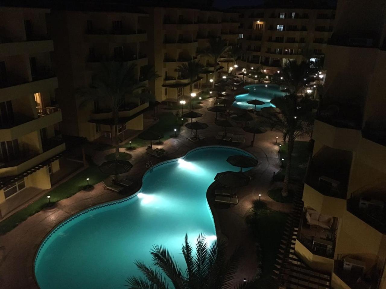 Pool View Apartment At British Resort - Unit 02 Hurghada Exteriör bild